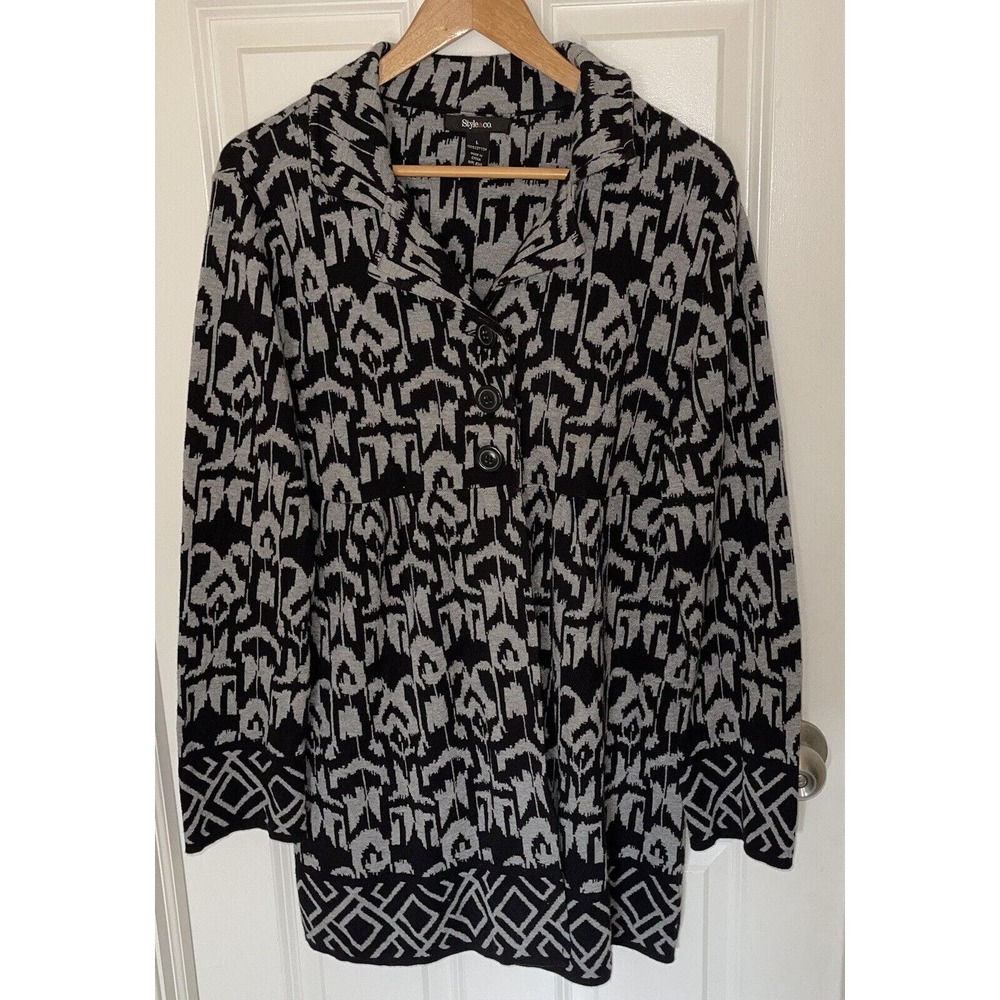 Style & Co Women's (Size L) Button Down Aztec Ikat Print Knit Jacket Grey Black